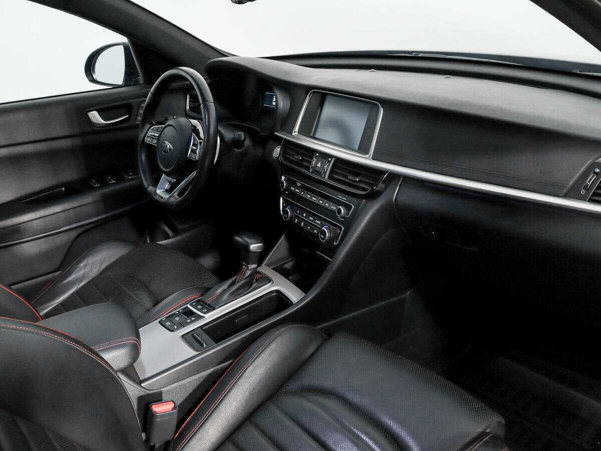 Б/У Киа Оптима 2018 года. Фото: #13