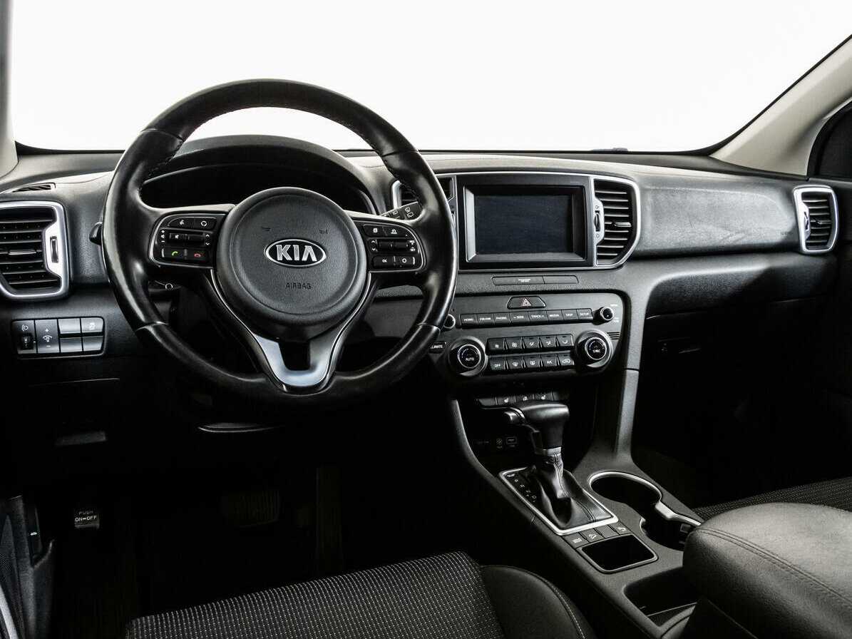 Б/У Киа Спортейдж 2018 года. Фото: #10