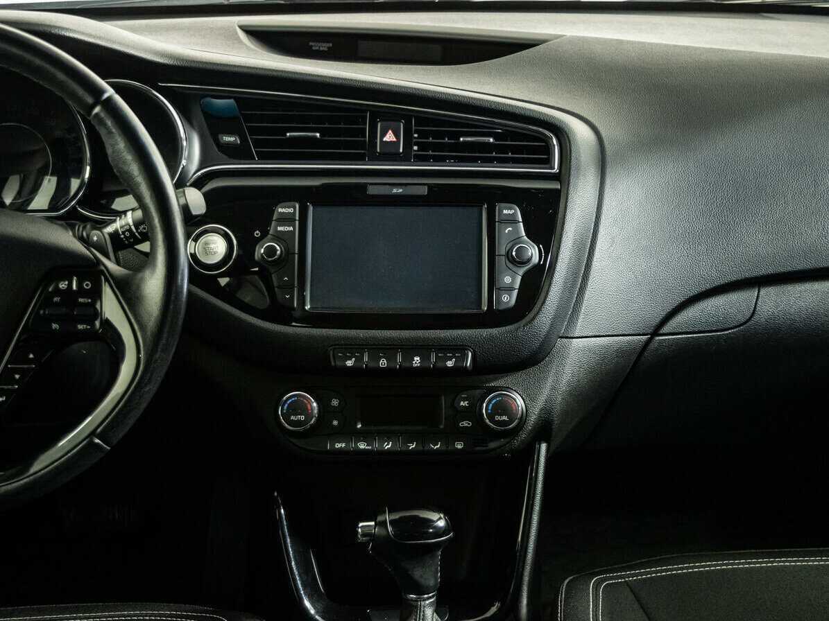 Б/У Киа Сид 2017 года. Фото: #14