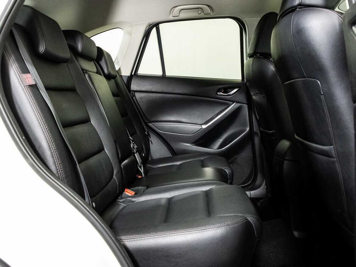 Б/У Мазда Ц-Икс-5 2016 года. Фото: #15