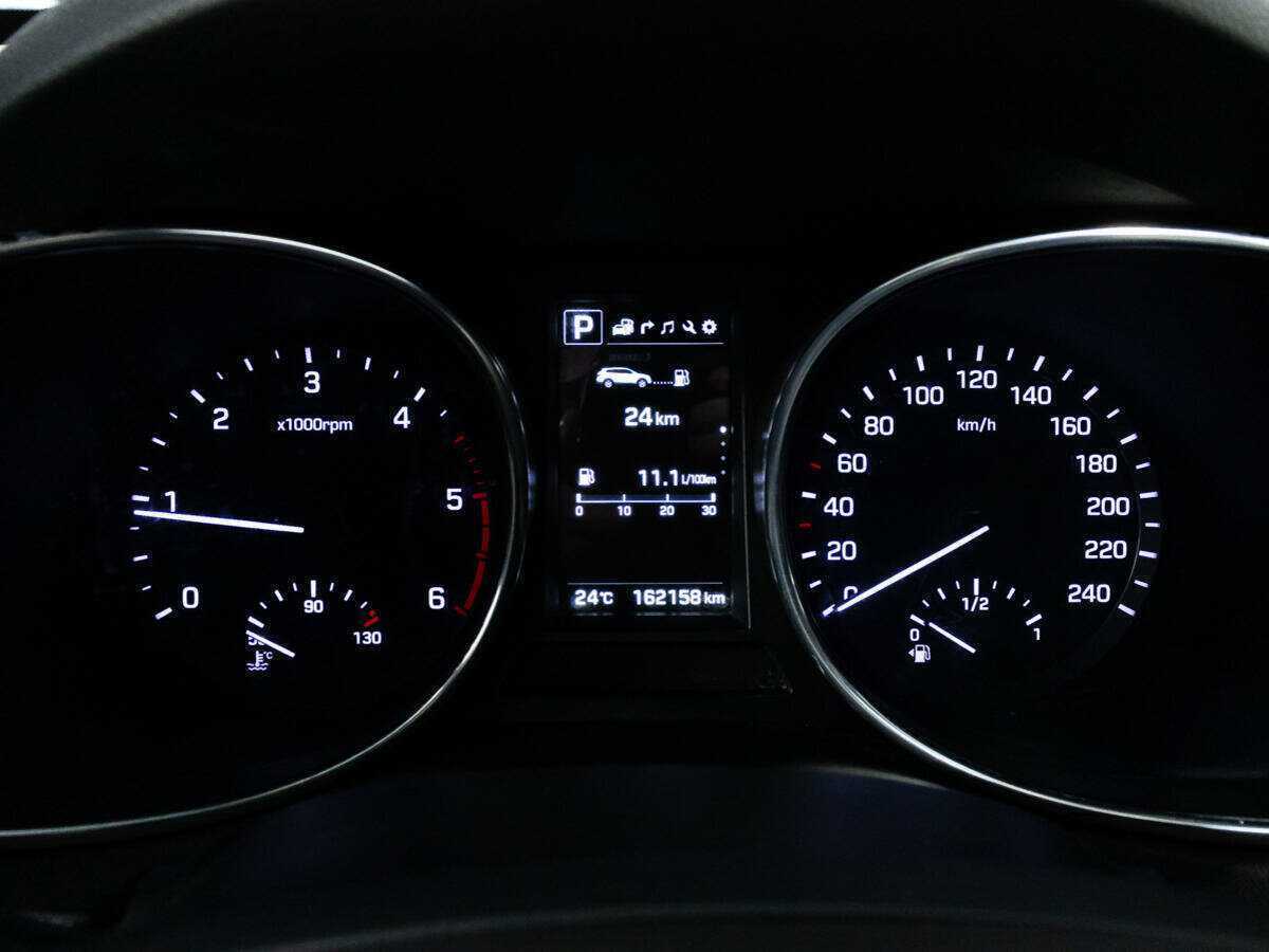 Б/У Хендай Санта Фе 2017 года. Фото: #11