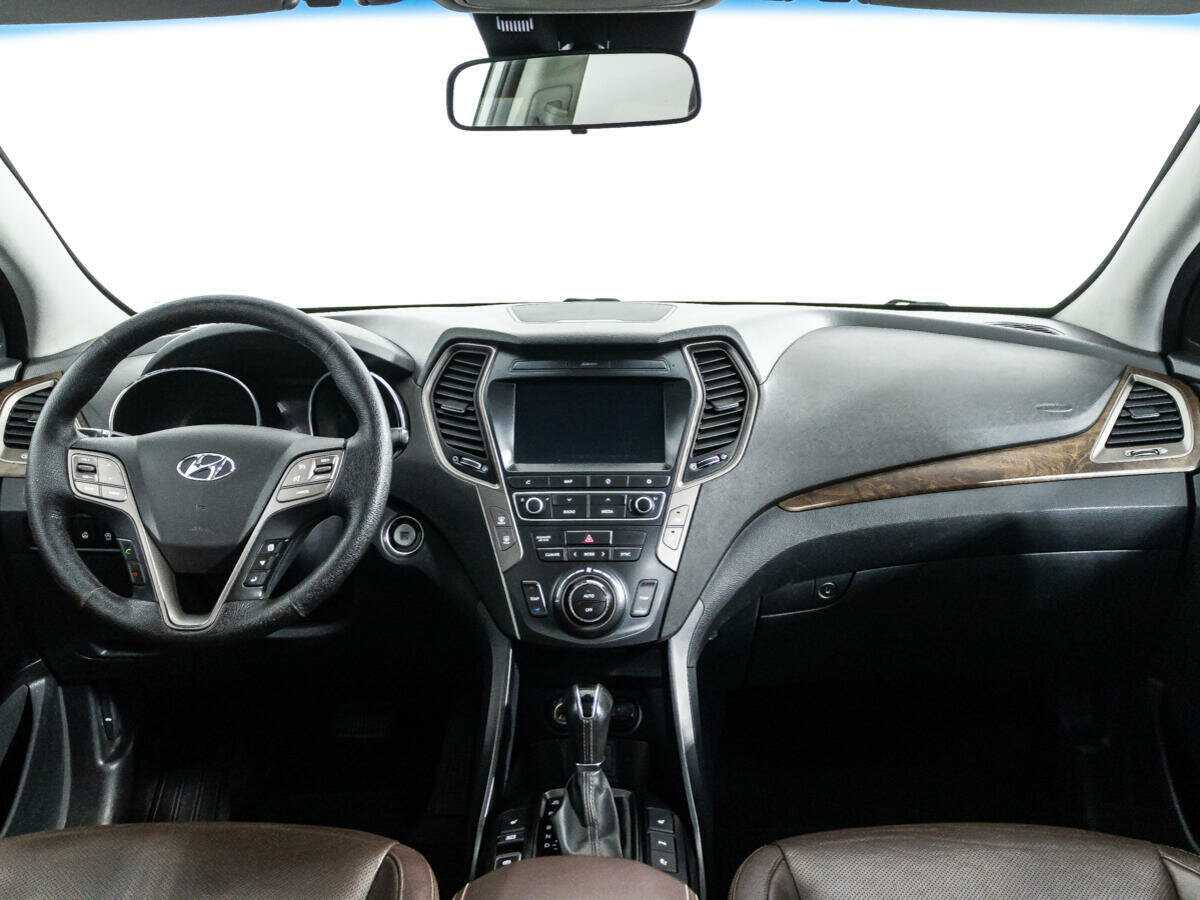 Б/У Хендай Санта Фе 2017 года. Фото: #12