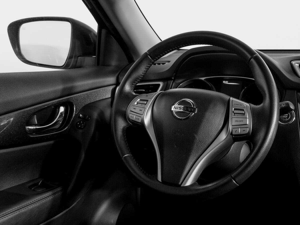 Б/У Ниссан Икс-Трейл 2015 года. Фото: #12