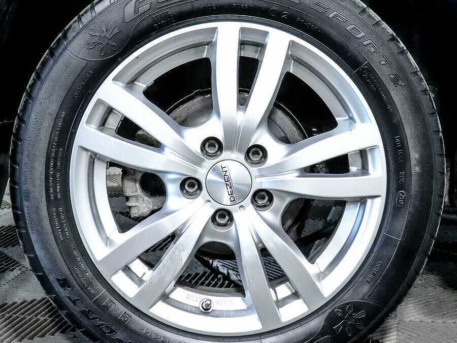 Б/У Фольксваген Поло 2017 года. Фото: #14