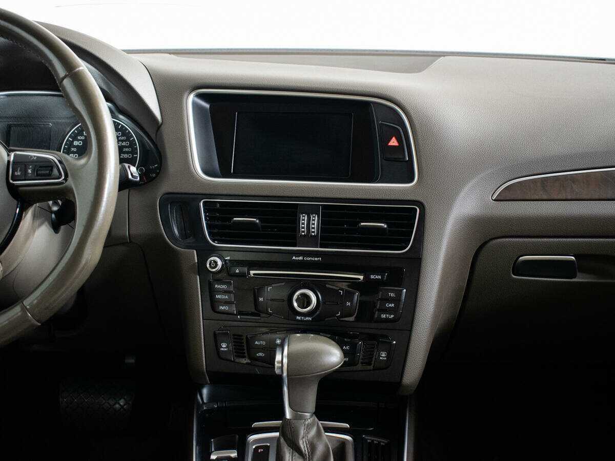 Б/У Ауди К5 2014 года. Фото: #6