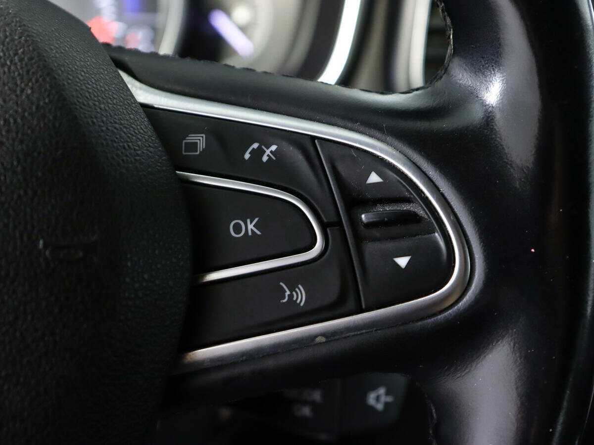 Б/У Рено Колеос 2018 года. Фото: #16