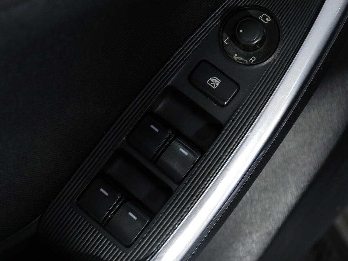 Б/У Мазда Ц-Икс-5 2013 года. Фото: #14