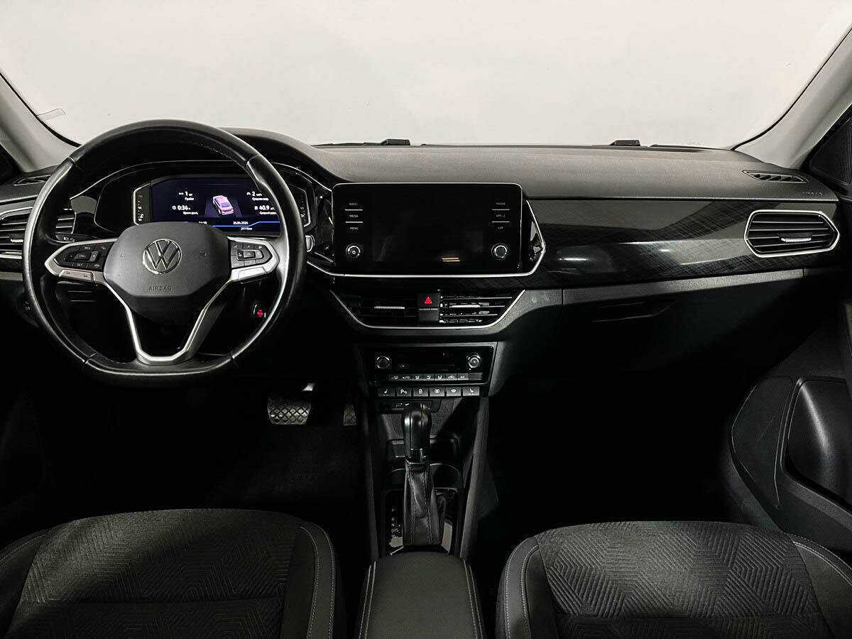 Б/У Фольксваген Поло 2020 года. Фото: #9