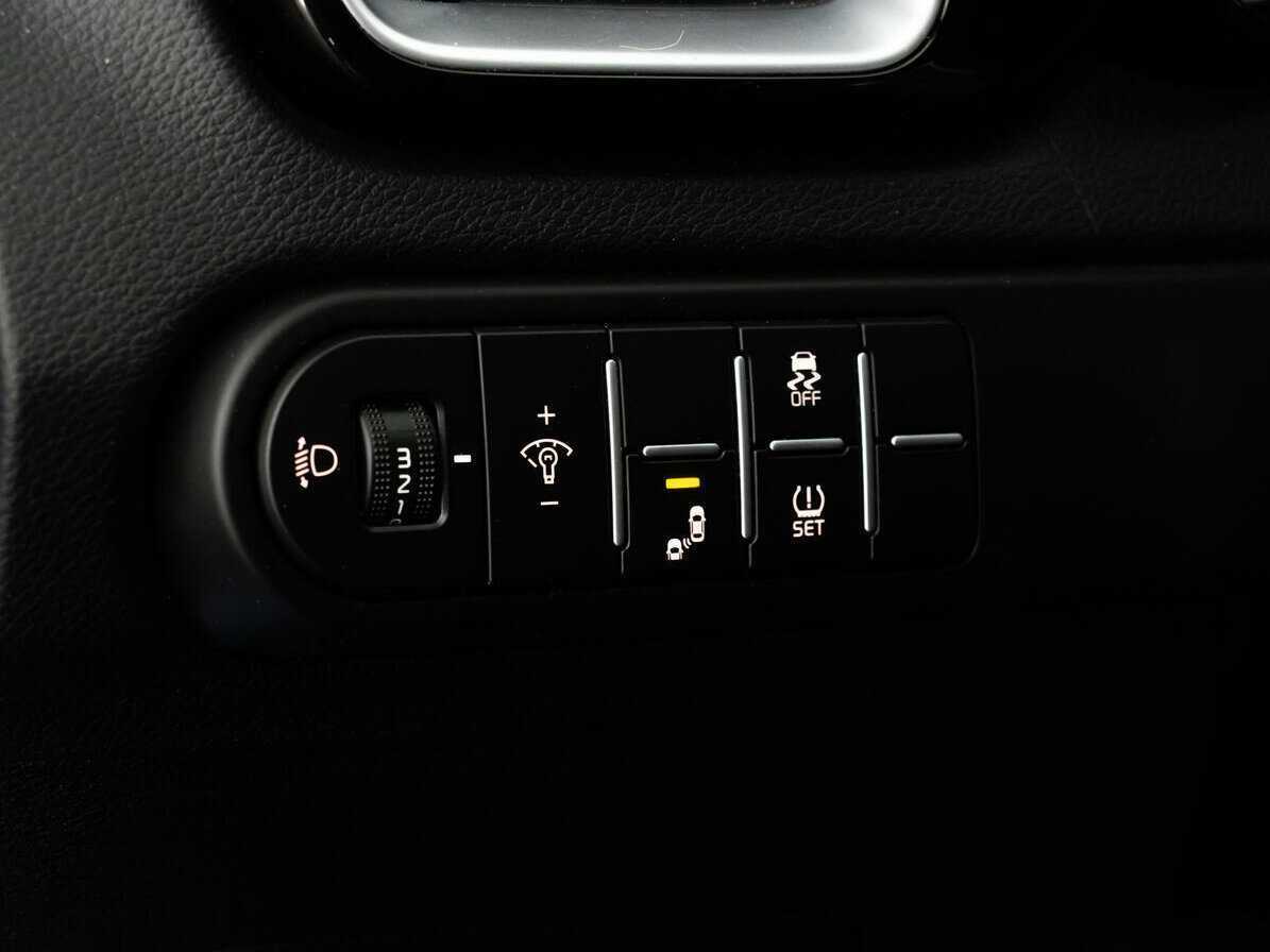 Б/У Киа Сид 2021 года. Фото: #18