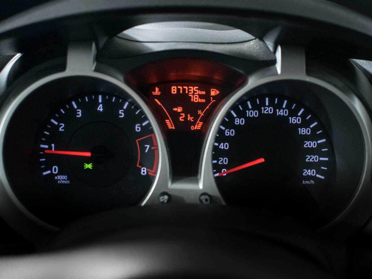 Б/У Ниссан Жук 2013 года. Фото: #10