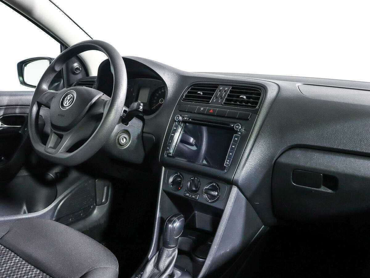 Б/У Фольксваген Поло 2020 года. Фото: #6