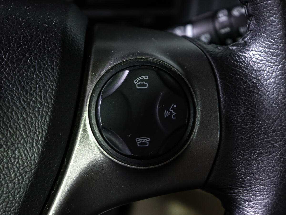 Б/У Тойота Венза 2014 года. Фото: #19