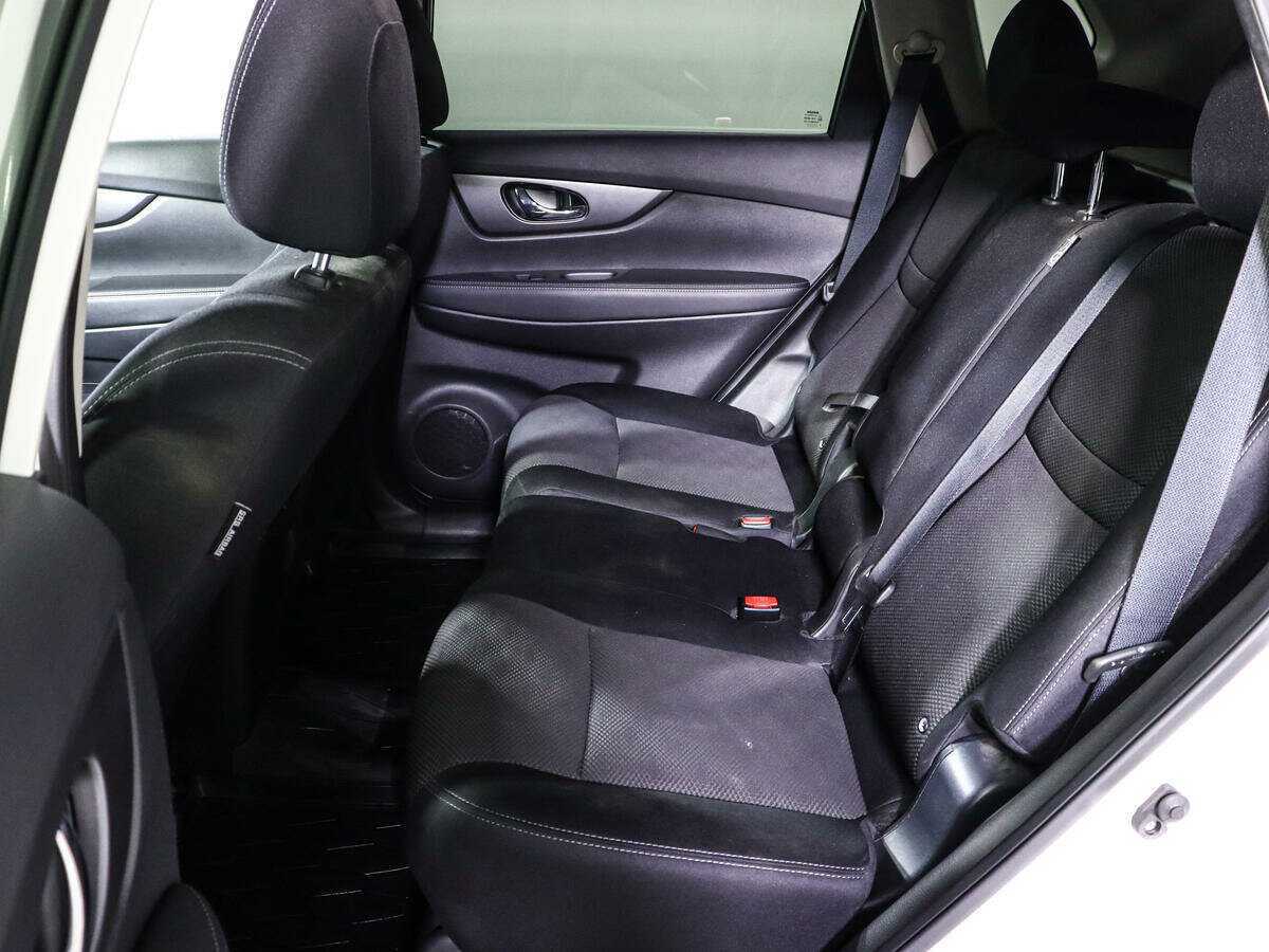 Б/У Ниссан Икс-Трейл 2018 года. Фото: #7