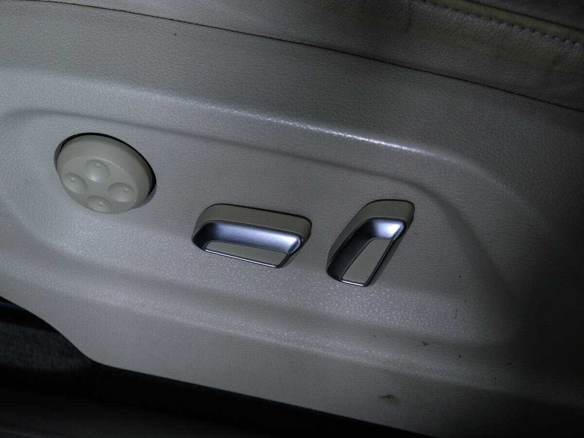 Б/У Ауди К5 2013 года. Фото: #20