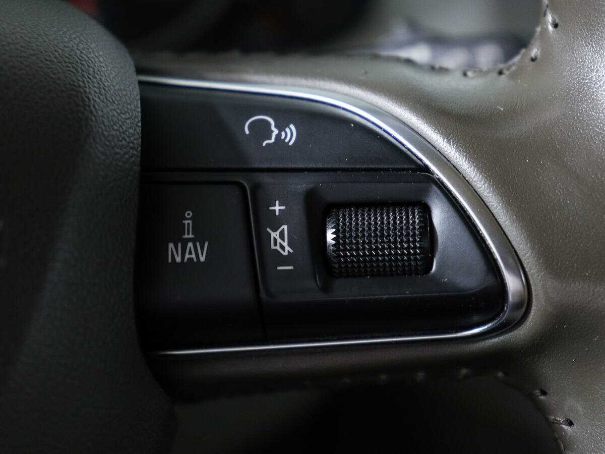 Б/У Ауди К5 2013 года. Фото: #23