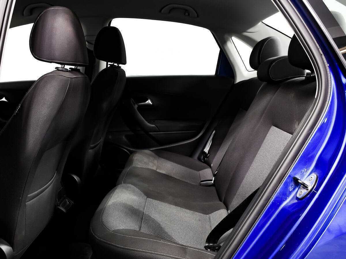 Б/У Фольксваген Поло 2017 года. Фото: #11