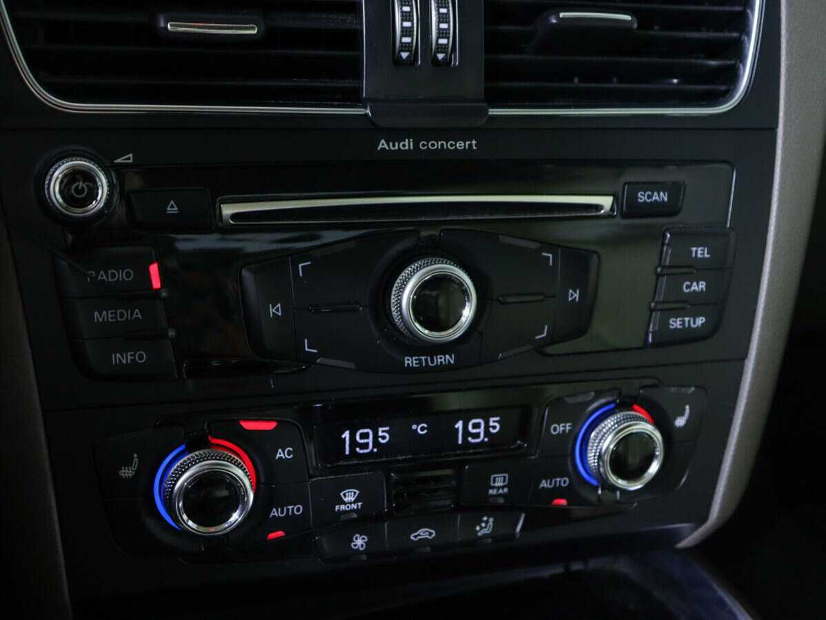 Б/У Ауди К5 2012 года. Фото: #15