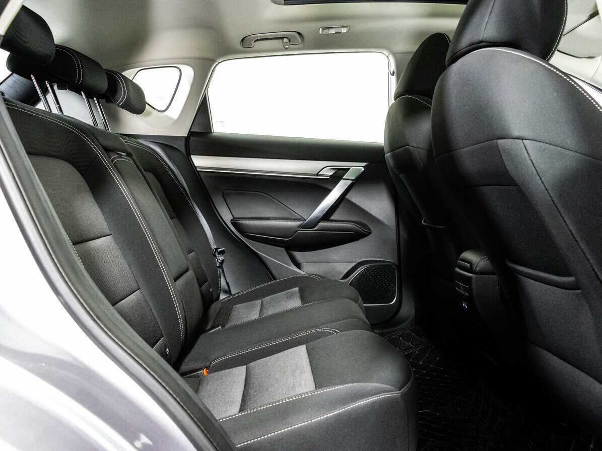 Б/У Джили Кулрэй 2022 года. Фото: #19