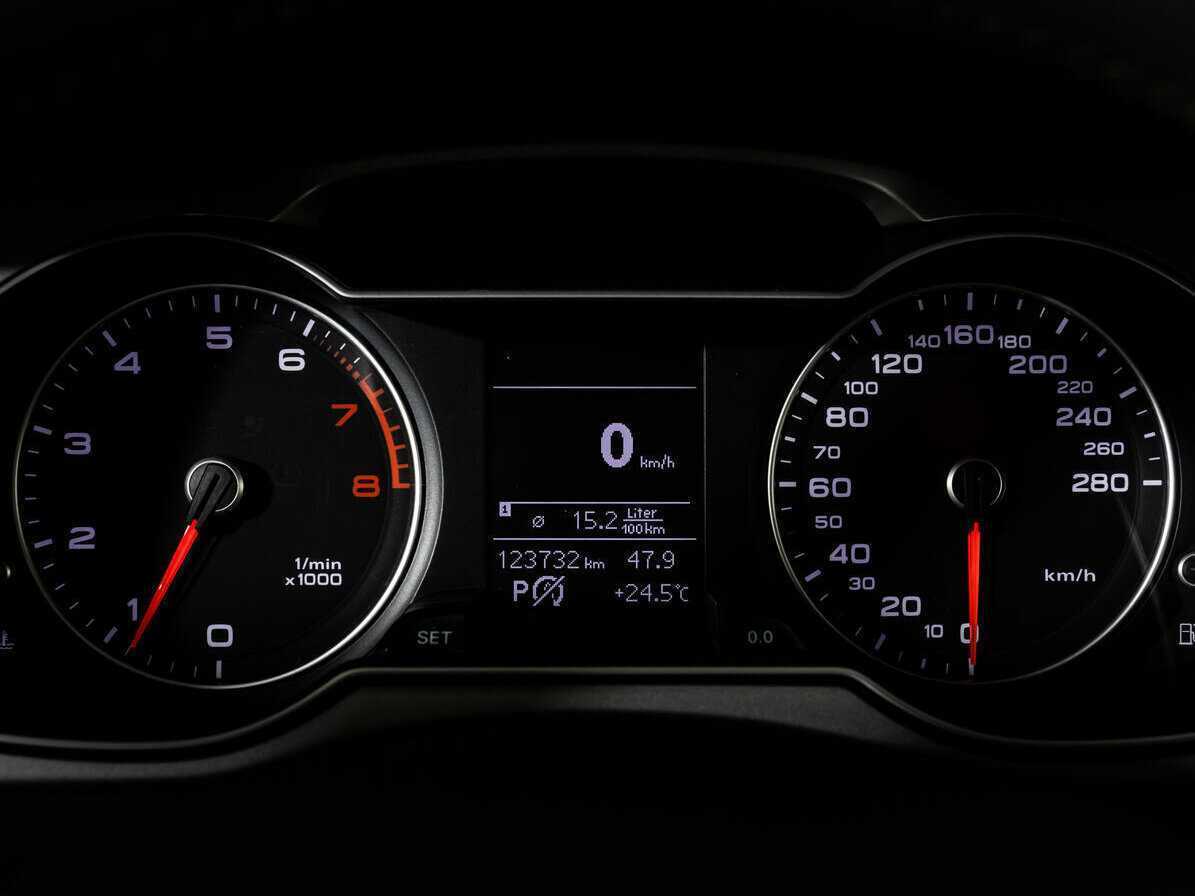 Б/У Ауди А4 2015 года. Фото: #19