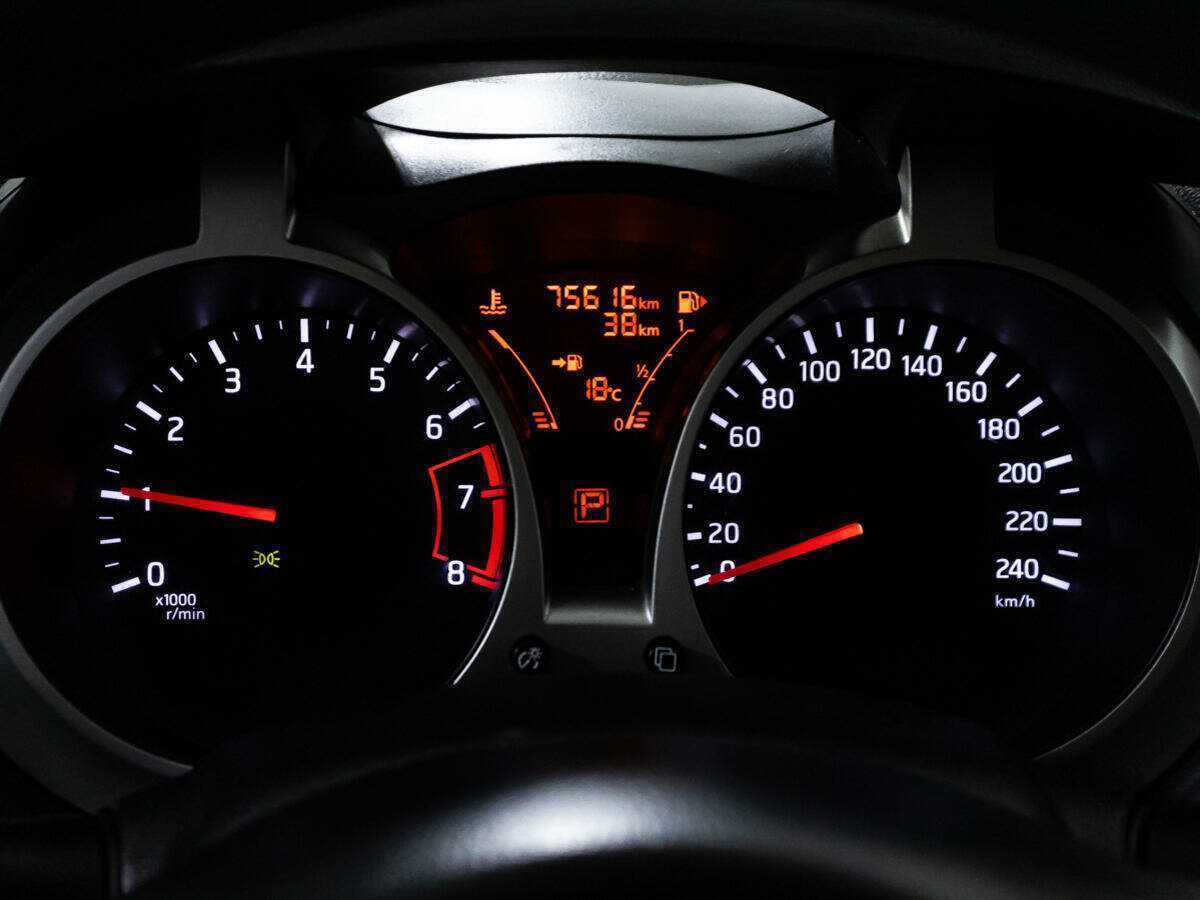 Б/У Ниссан Жук 2013 года. Фото: #11