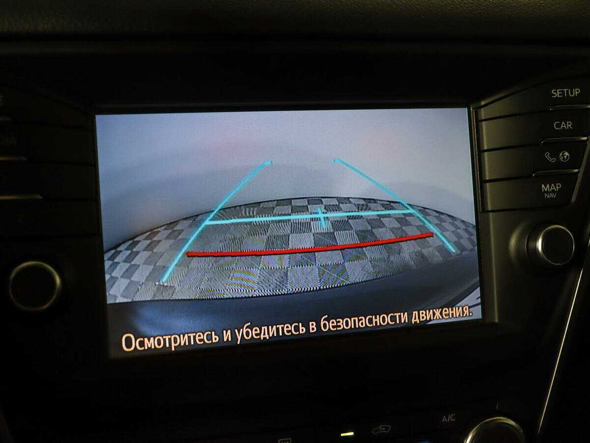 Б/У Тойота Авенсис 2018 года. Фото: #11