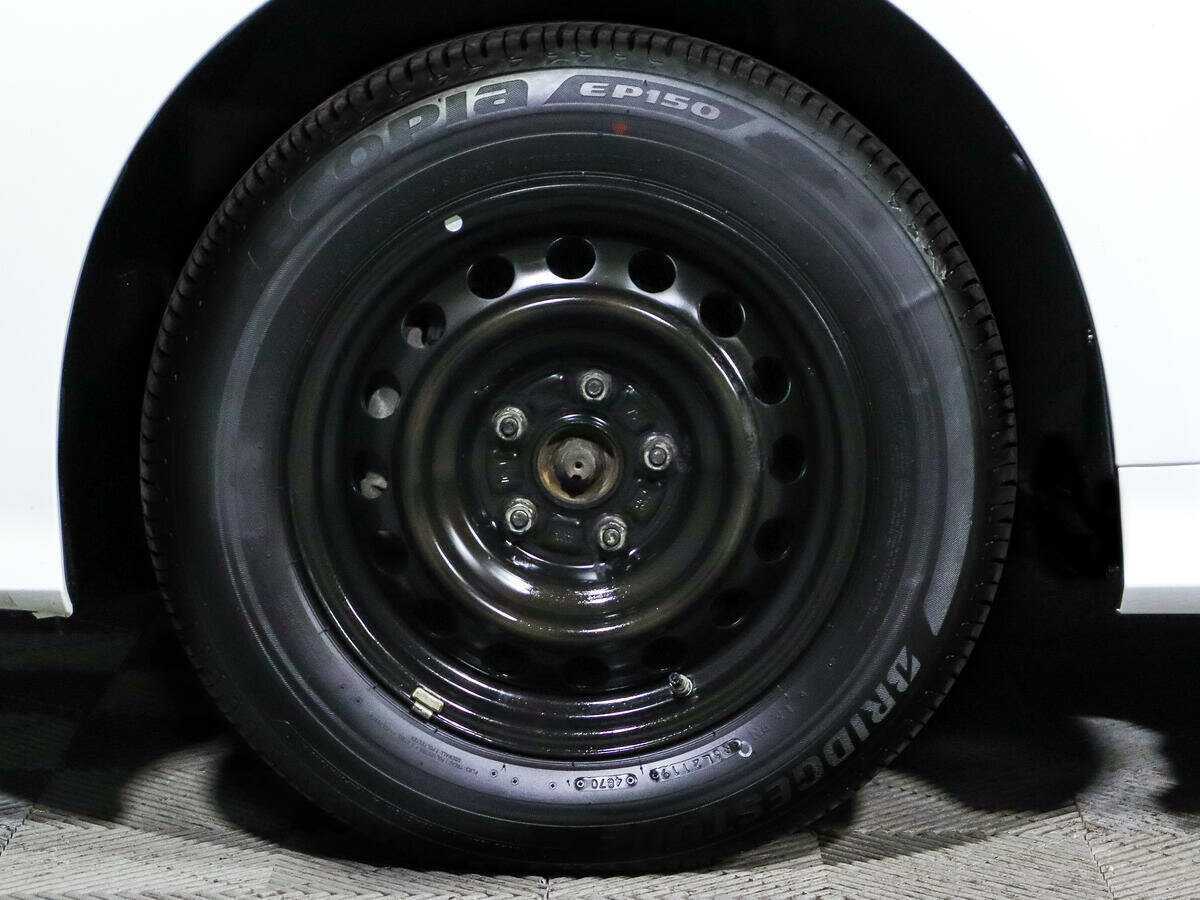 Б/У Тойота Королла 2019 года. Фото: #12