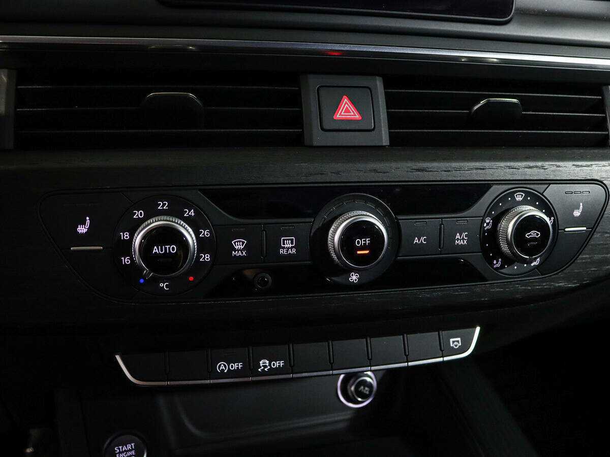 Б/У Ауди А4 2016 года. Фото: #17