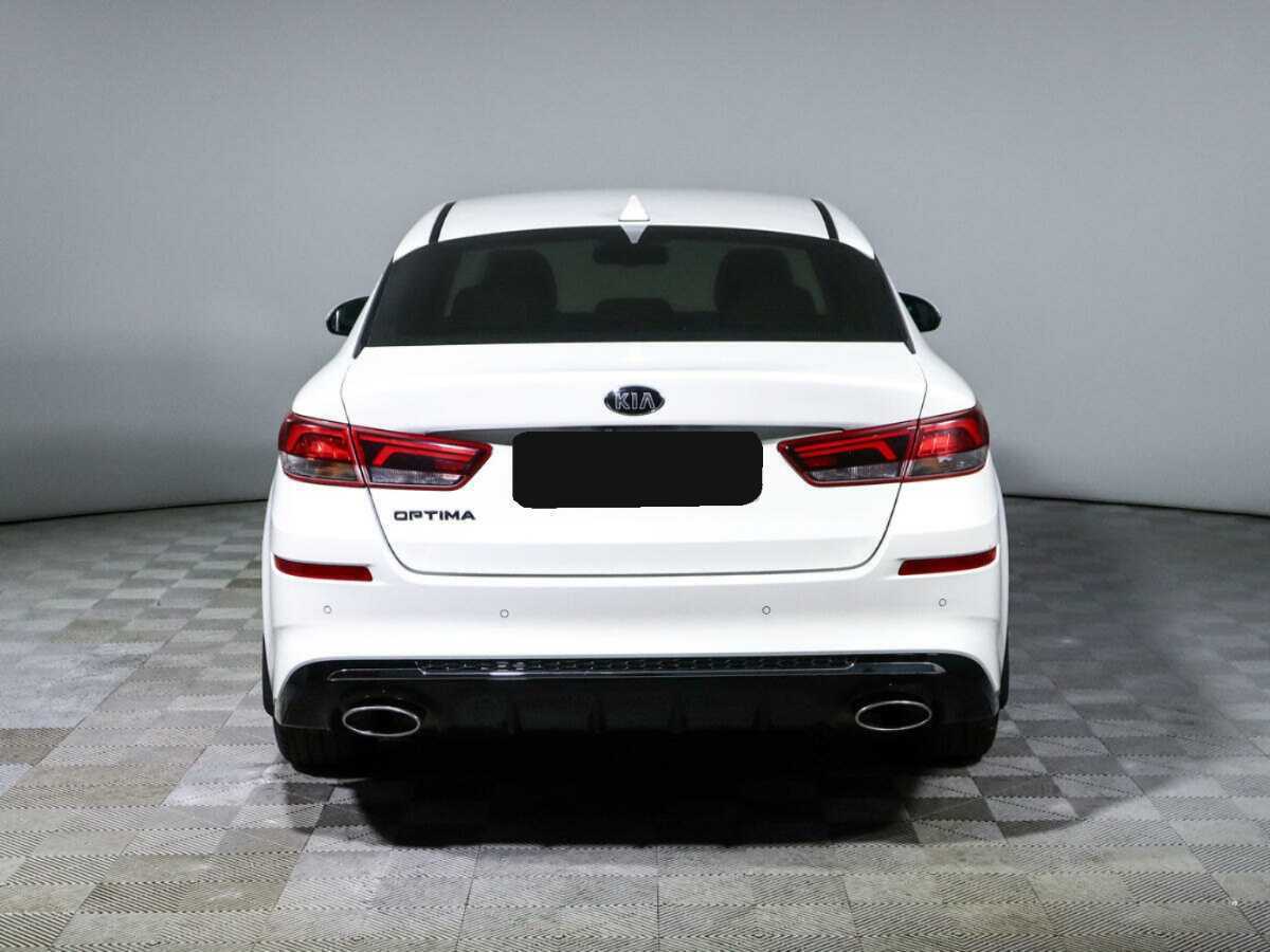 Б/У Киа Оптима 2019 года. Фото: #4