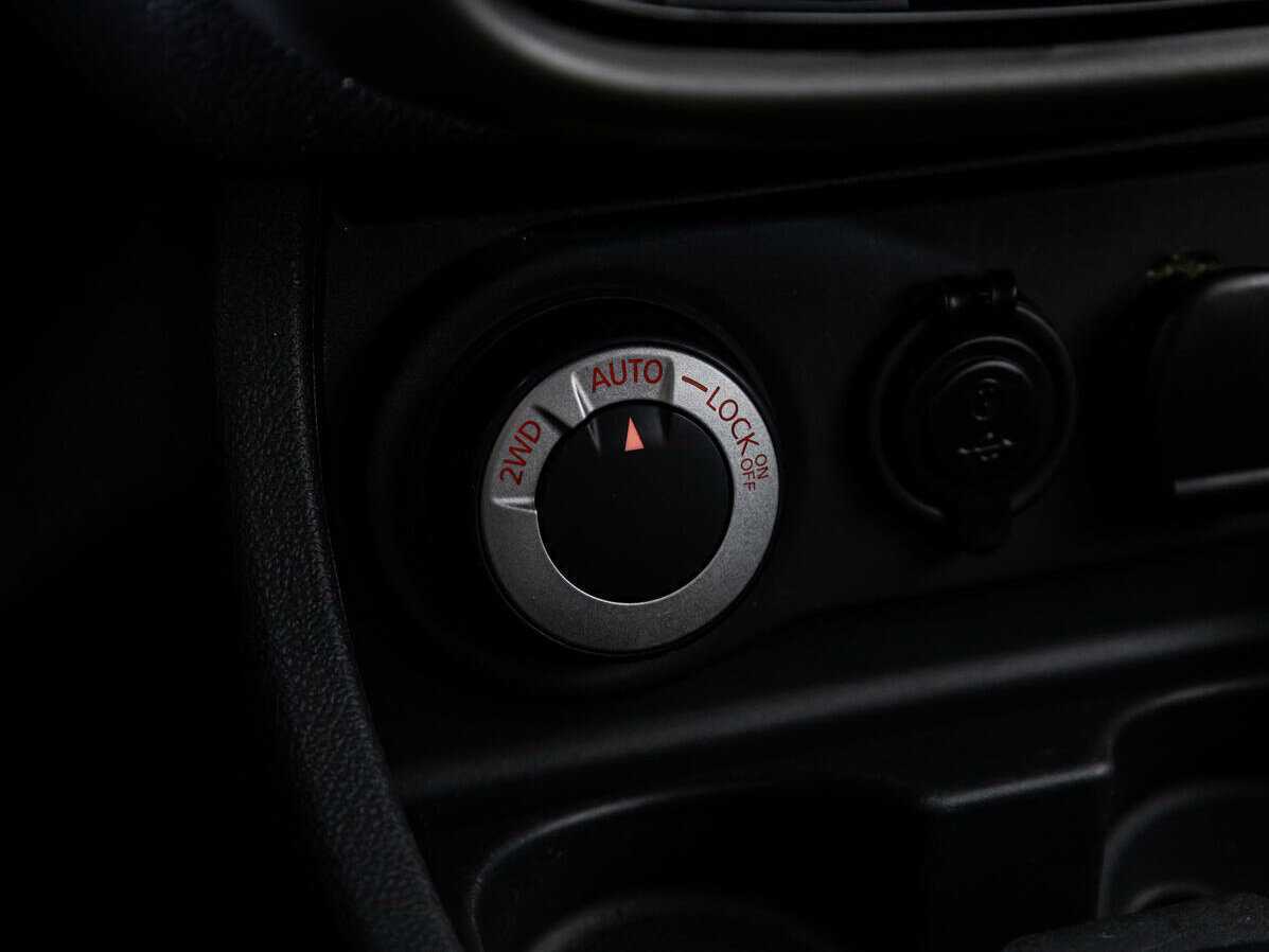 Б/У Рено Дастер 2015 года. Фото: #14