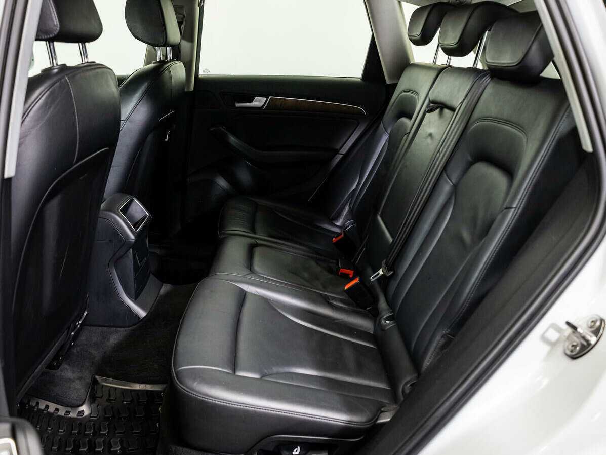 Б/У Ауди К5 2012 года. Фото: #7