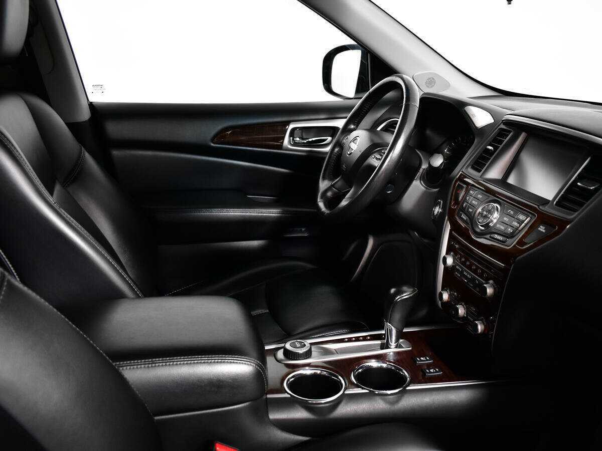 Б/У Ниссан Патфайндер 2014 года. Фото: #8