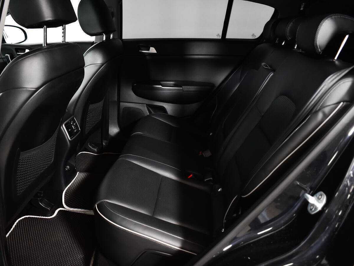 Б/У Киа Спортейдж 2018 года. Фото: #9