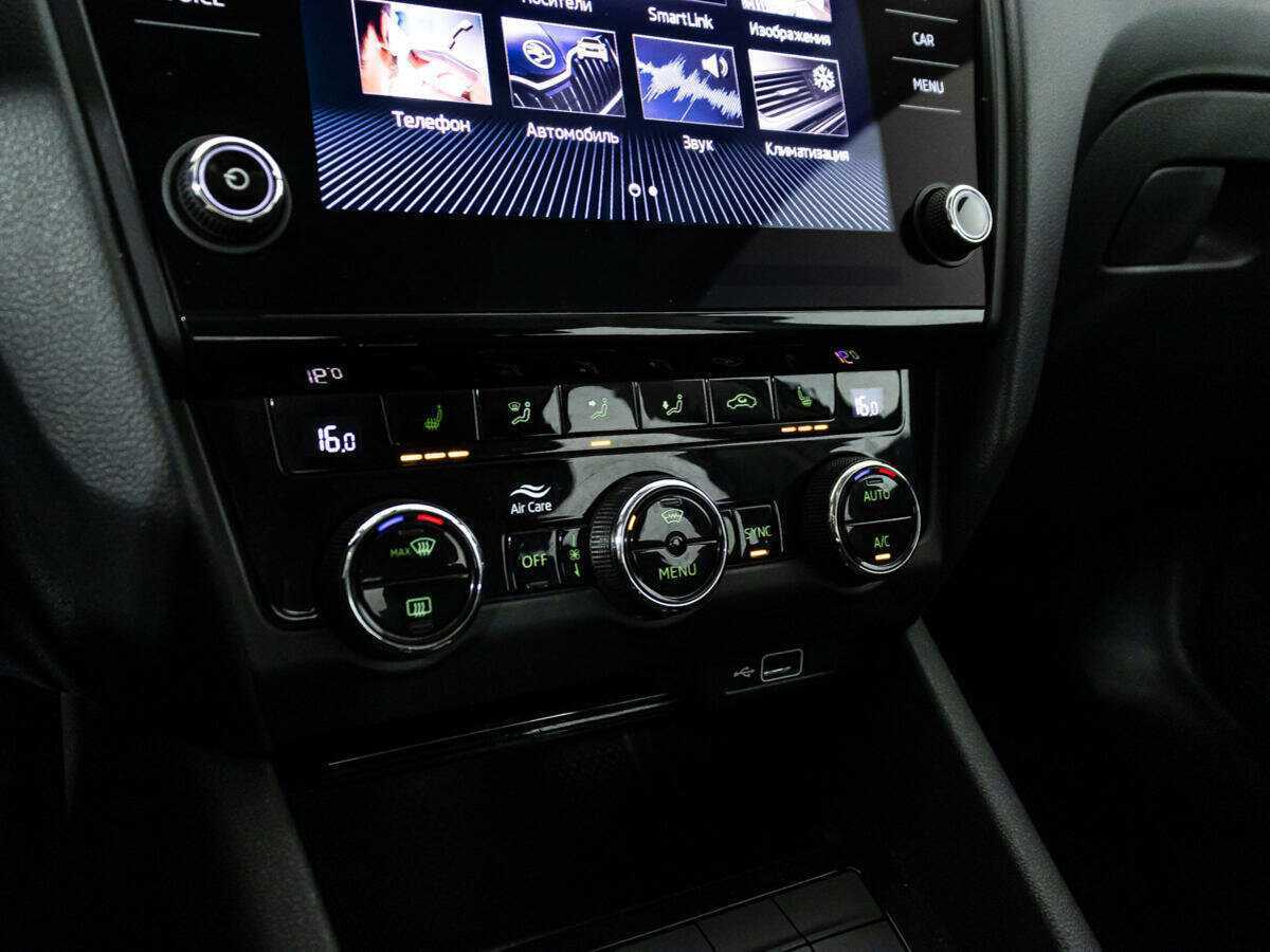 Б/У Шкода Октавия 2019 года. Фото: #15