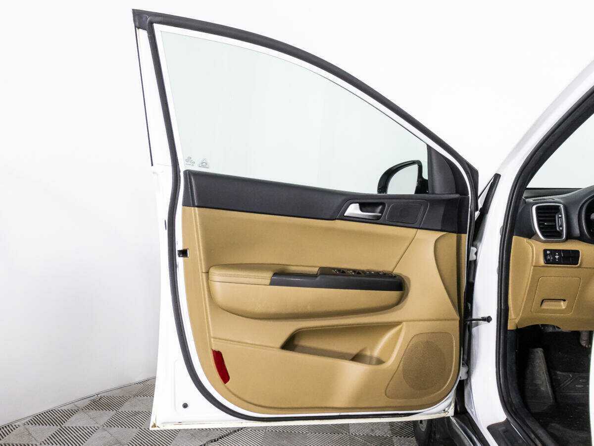 Б/У Киа Спортейдж 2019 года. Фото: #23