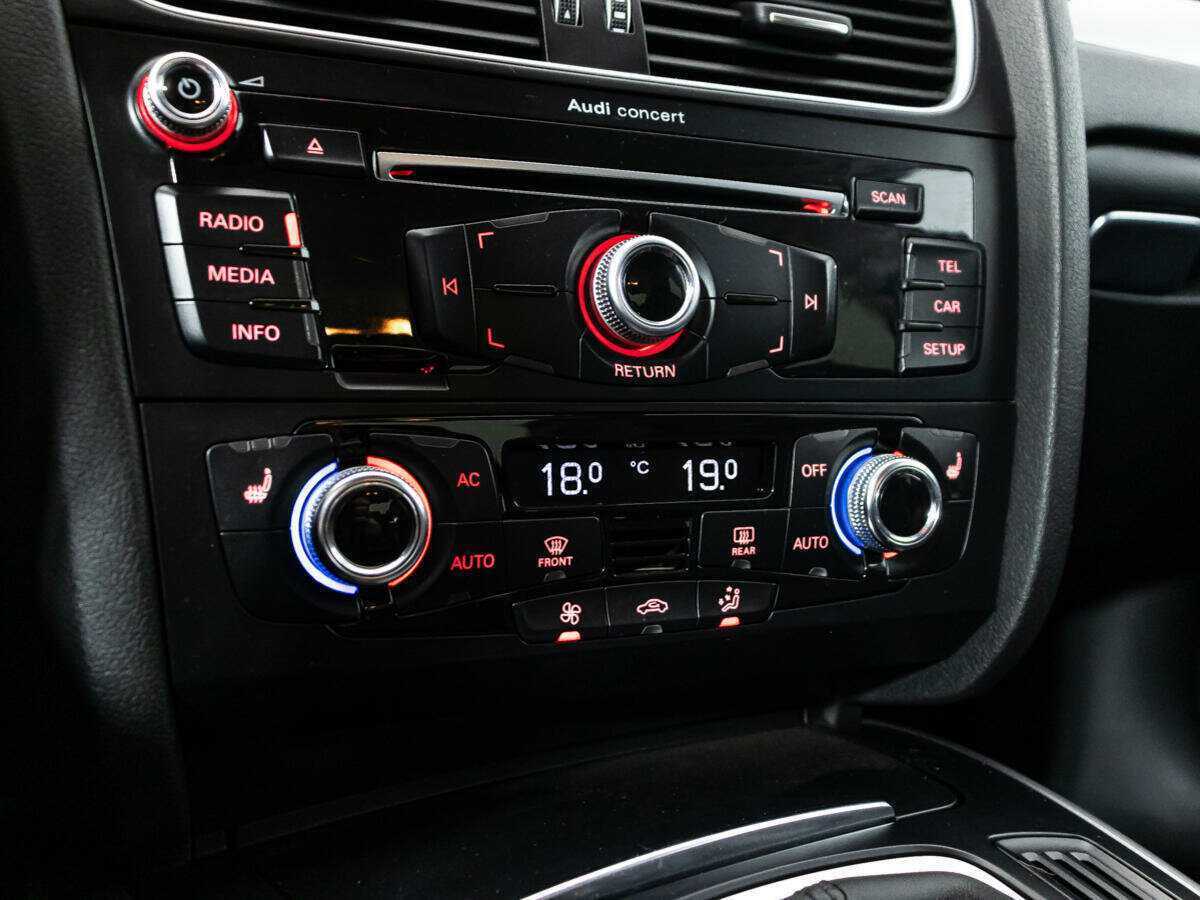 Б/У Ауди А4 2013 года. Фото: #15