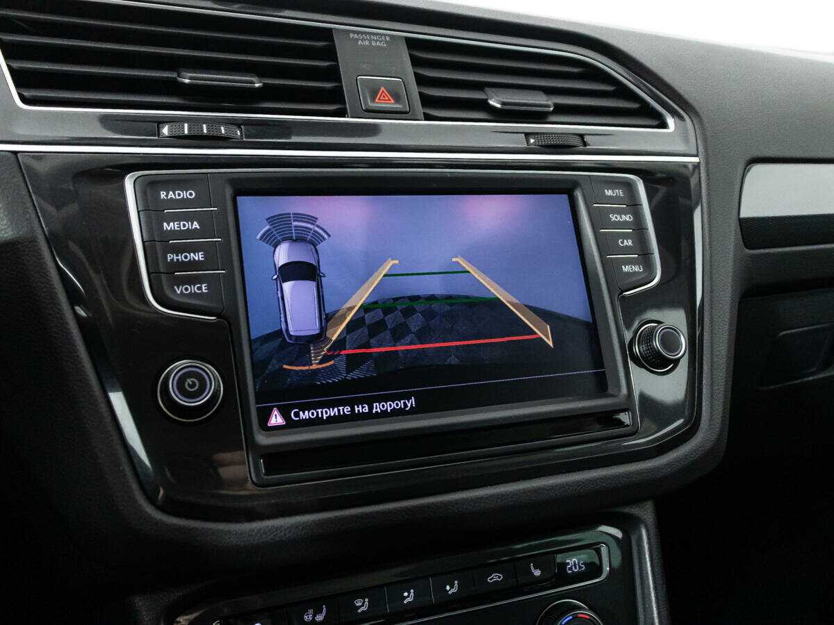 Б/У Фольксваген Тигуан 2017 года. Фото: #15