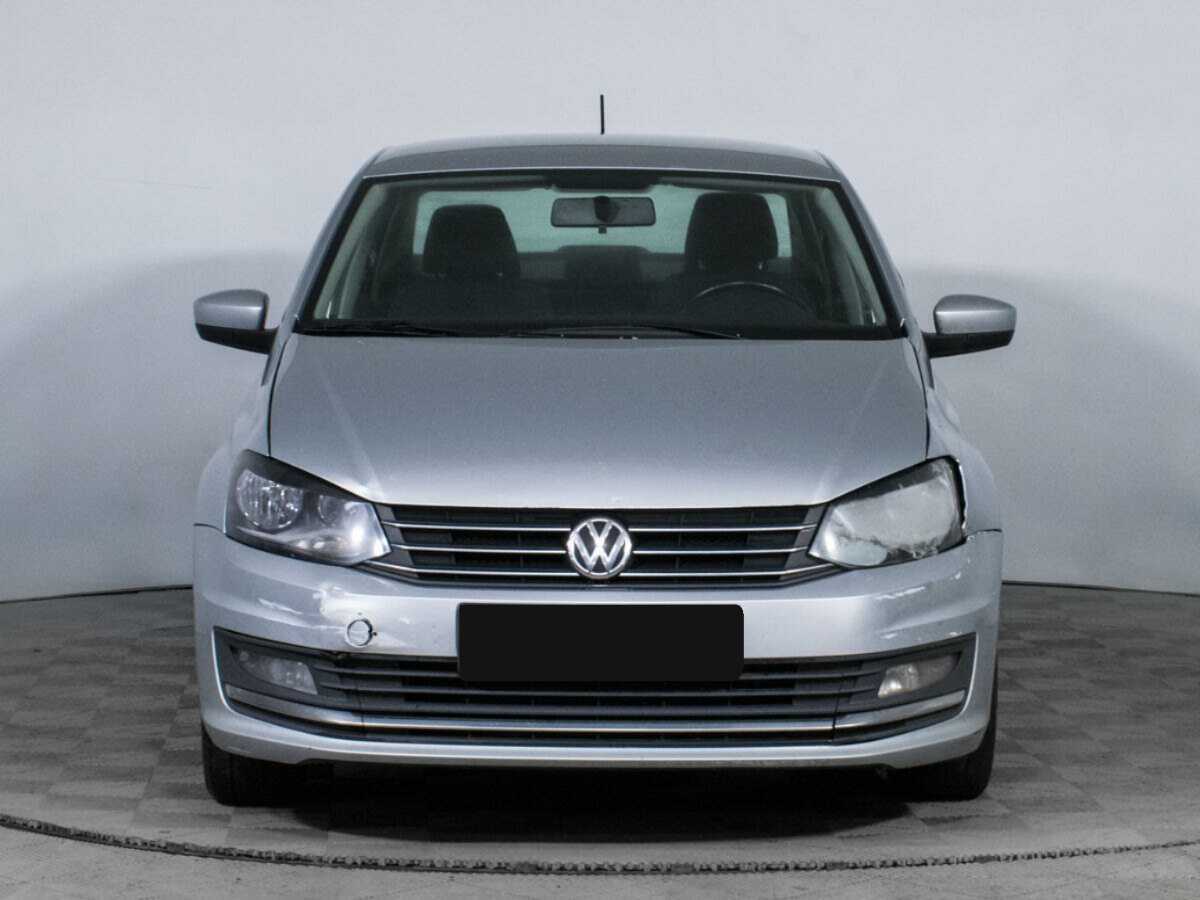 Б/У Фольксваген Поло 2016 года. Фото: #1