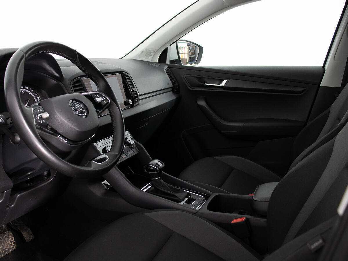 Б/У Шкода Карок 2021 года. Фото: #9