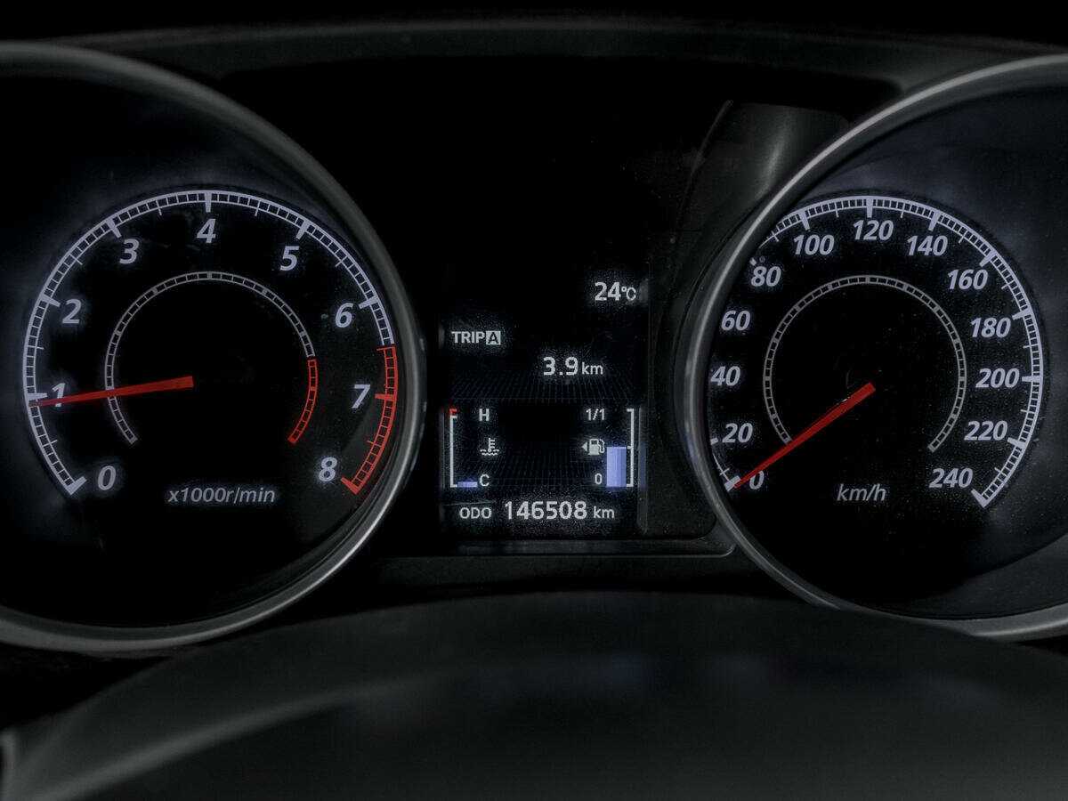 Б/У Митсубиши АС-Икс 2012 года. Фото: #9