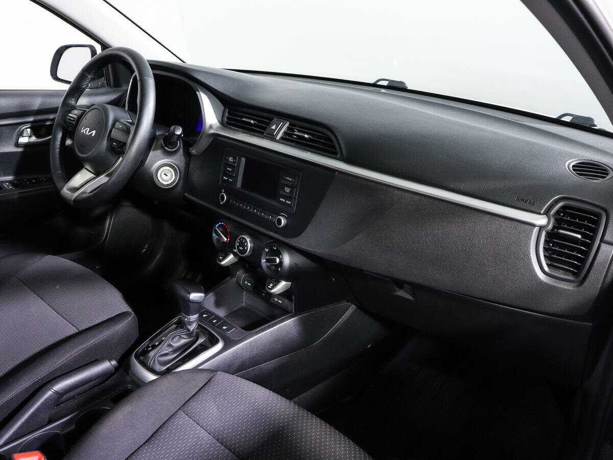Б/У Киа Рио 2022 года. Фото: #8