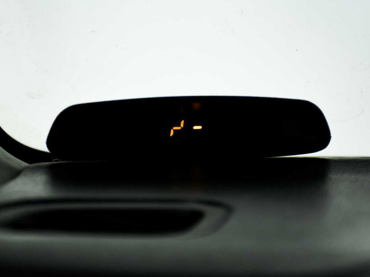 Б/У Сузуки Витара 2016 года. Фото: #13