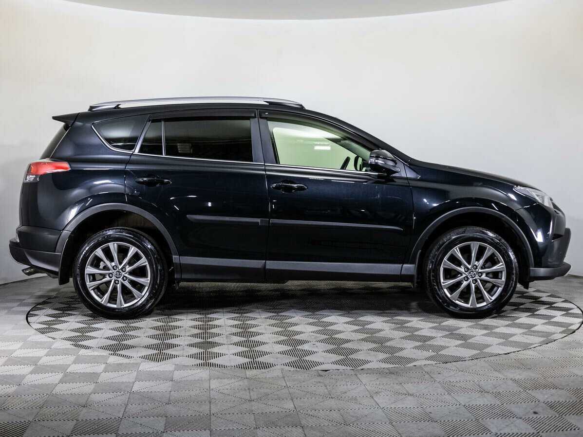 Б/У Тойота Рав4 2016 года. Фото: #3