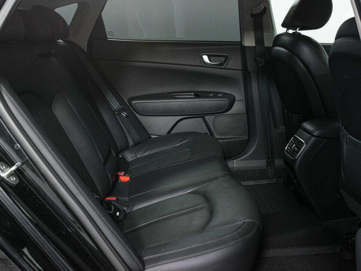 Б/У Киа Оптима 2018 года. Фото: #11