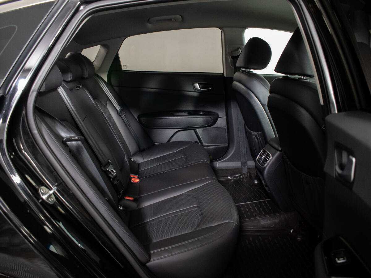 Б/У Киа Оптима 2018 года. Фото: #9