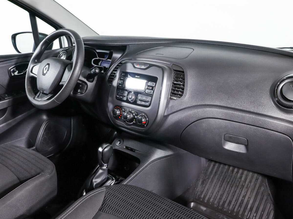 Б/У Рено Каптюр 2018 года. Фото: #5