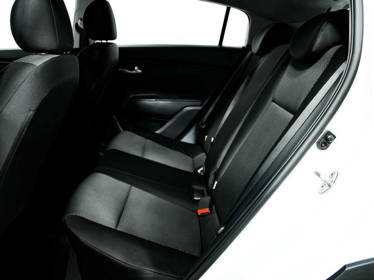 Б/У Киа Рио 2021 года. Фото: #11