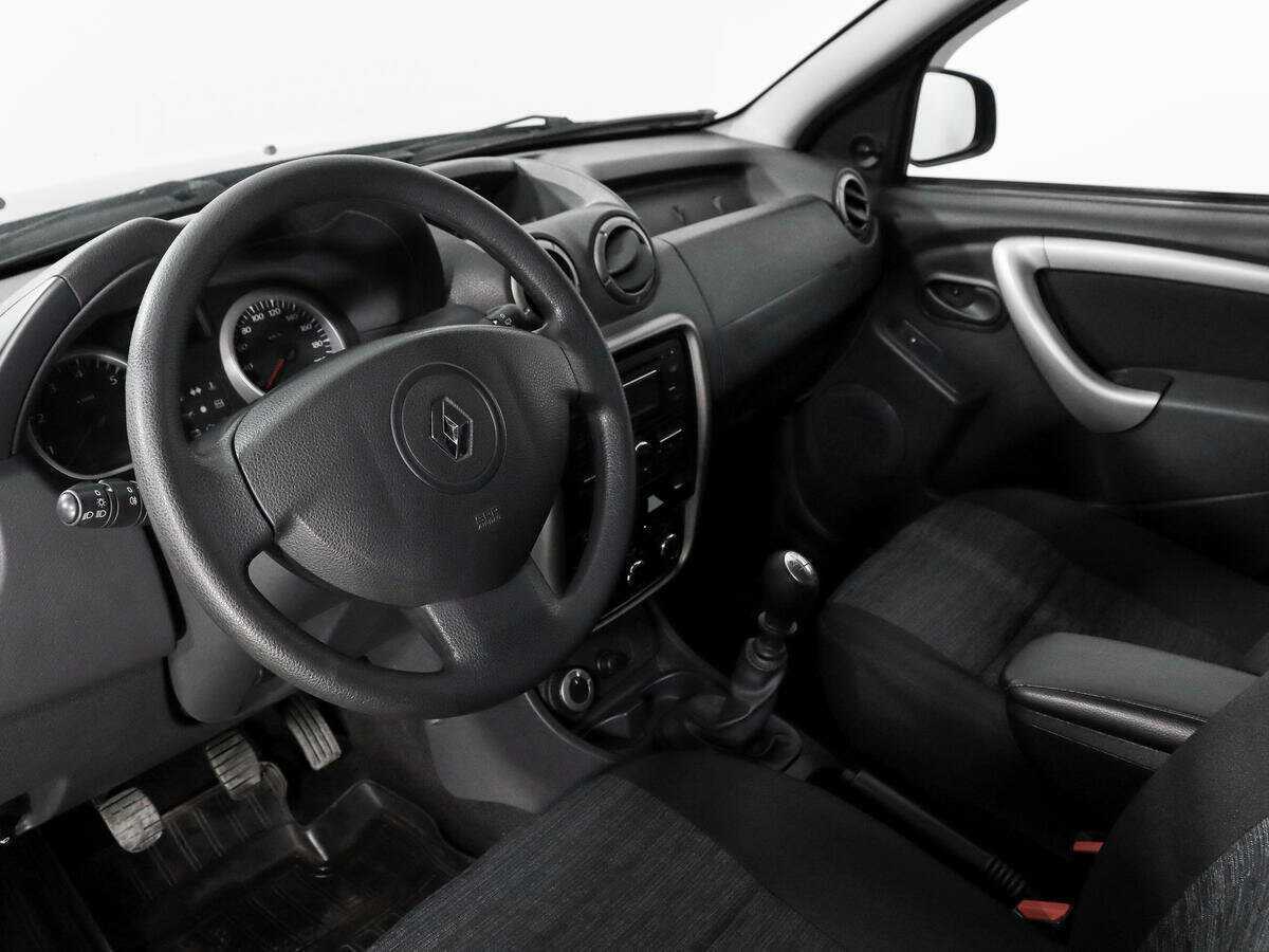 Б/У Рено Дастер 2014 года. Фото: #7