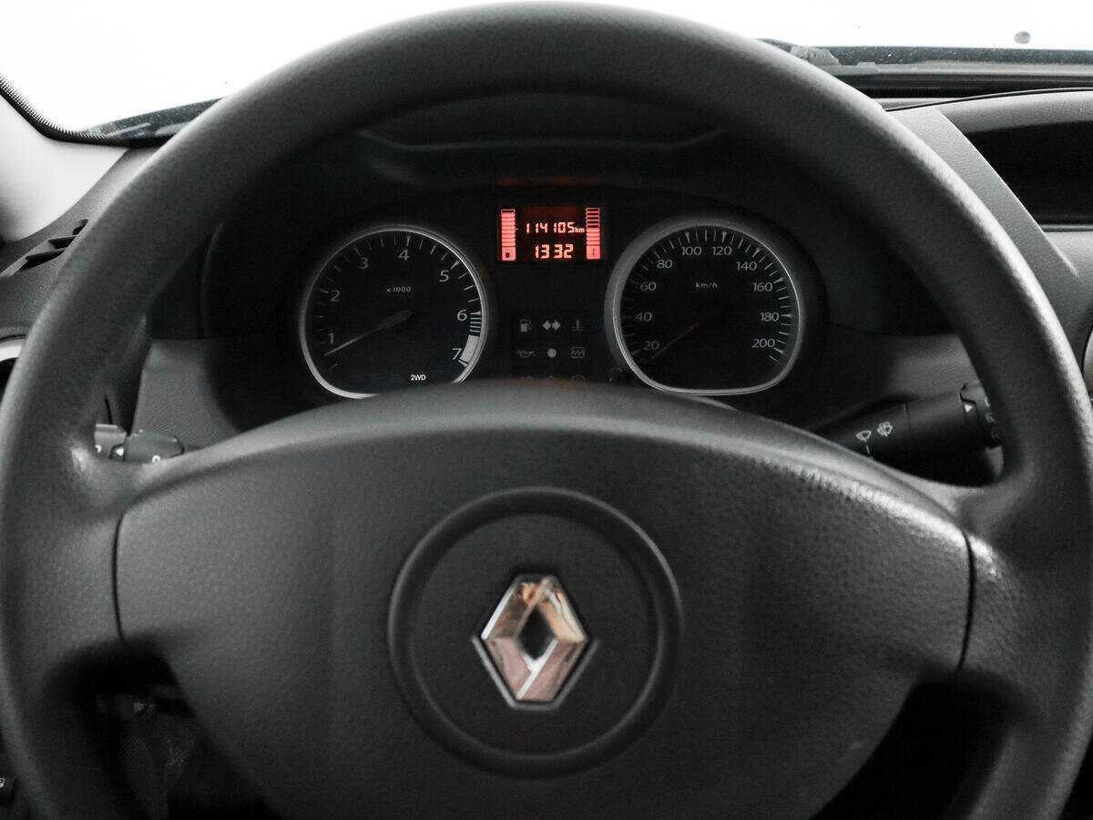 Б/У Рено Дастер 2014 года. Фото: #10