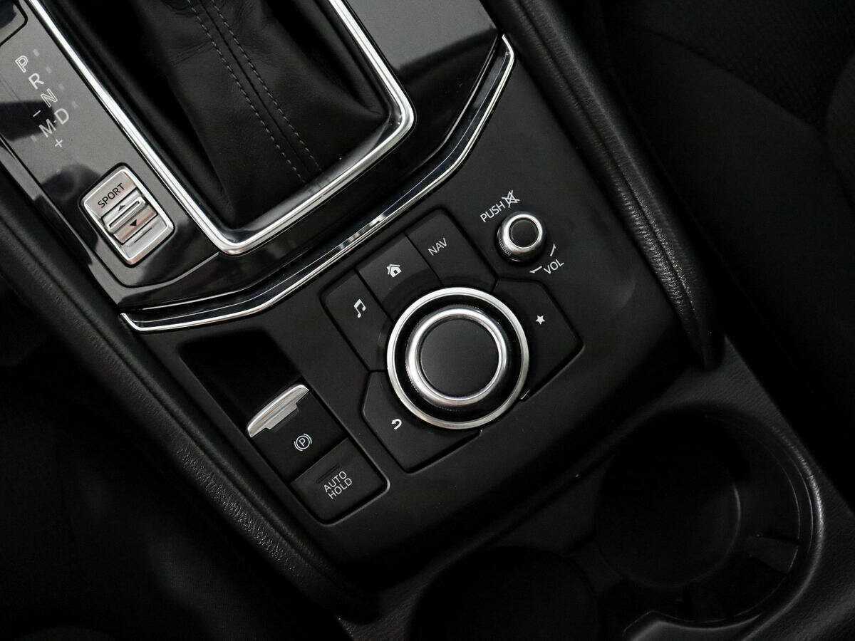 Б/У Мазда Ц-Икс-5 2017 года. Фото: #10