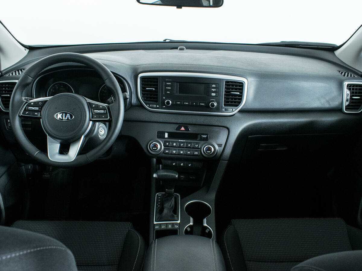 Б/У Киа Спортейдж 2018 года. Фото: #11